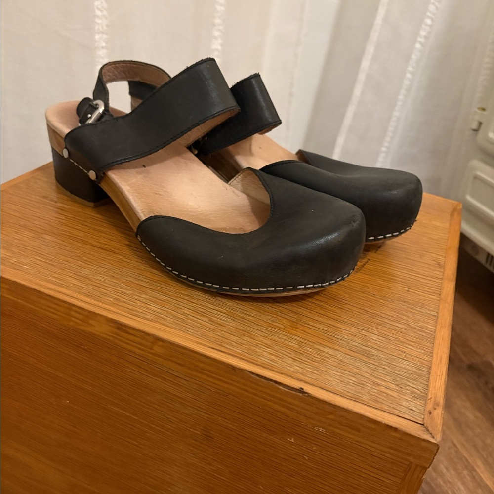 Dansko Black Leather Mules Size 41